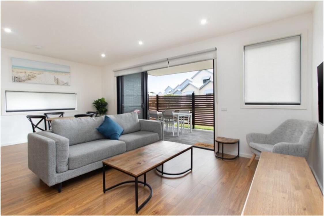 Captains Cove Ground Floor Luxury Apartments Paynesville Esterno foto