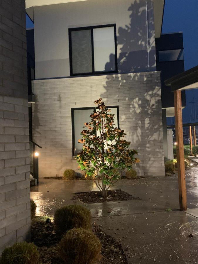 Captains Cove Ground Floor Luxury Apartments Paynesville Esterno foto