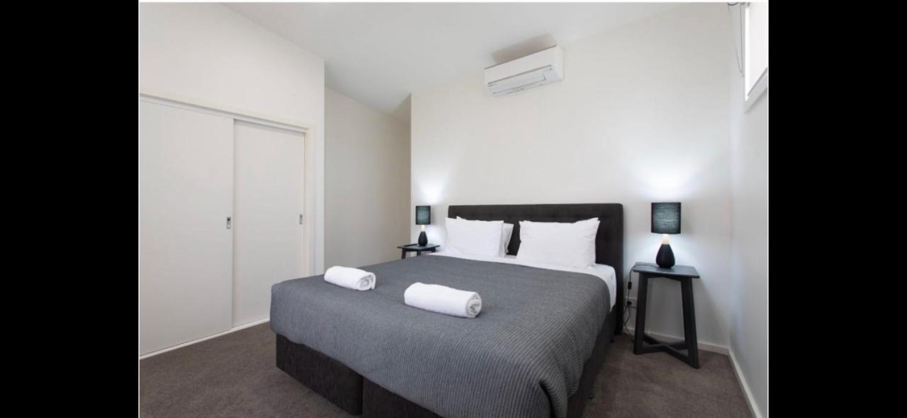 Captains Cove Ground Floor Luxury Apartments Paynesville Esterno foto
