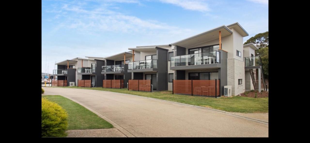 Captains Cove Ground Floor Luxury Apartments Paynesville Esterno foto